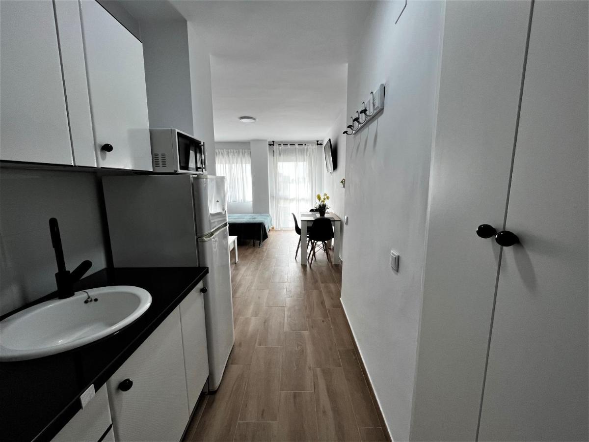 ESTUDIO, Wifi, Fire Stick Amazon, Terraza, Vistas al mar, Piscina Torremolinos Esterno foto