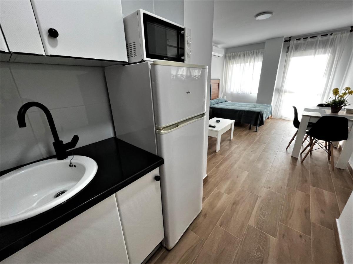 ESTUDIO, Wifi, Fire Stick Amazon, Terraza, Vistas al mar, Piscina Torremolinos Esterno foto